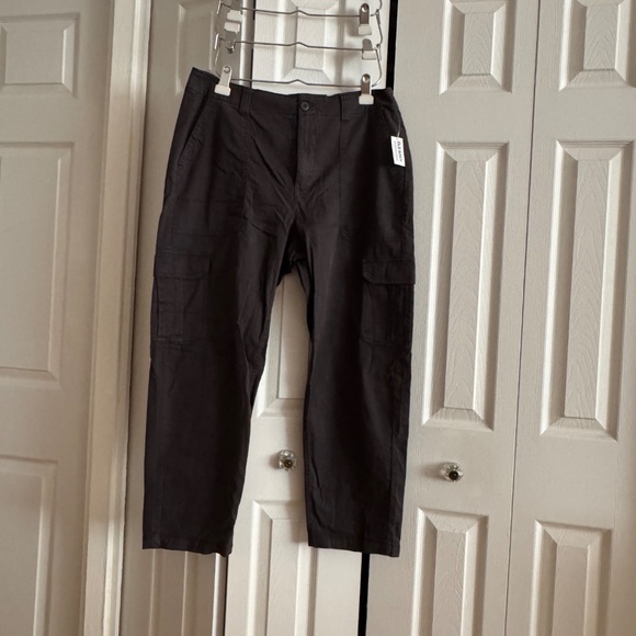 NWT Old Navy High-Waisted OGC Chino Cargo Pants in Panther - Picture 3 of 5